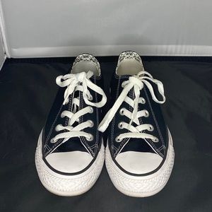 Low Top Black All Star Converse Women's Size 6